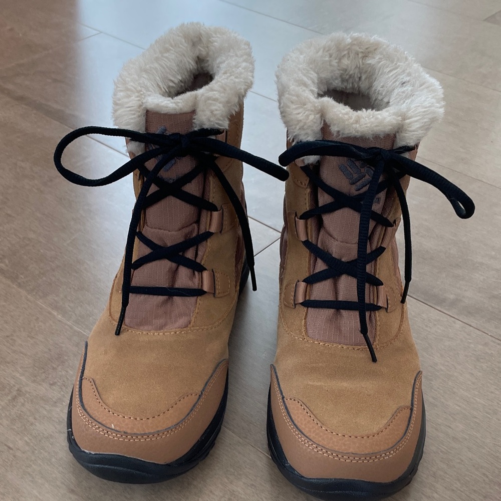Columbia Sportswear Ice Maiden Shorty Boots
